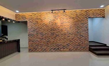 dijual rumah di puri Budi asri cihanjuang