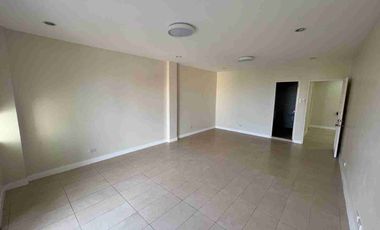 Overlooking Spacious 4BR Single Detached House & Lot w/ Own Pool @ Newtown Estate Pardo