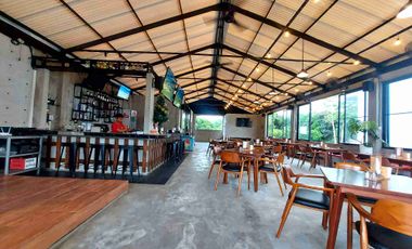 Turnkey Business! Over Contract Restaurant 8.5 Years Left – Ready to Continue!