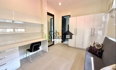 Cozy Three Bedrooms Townhouse in Summerfield Near Country Mall