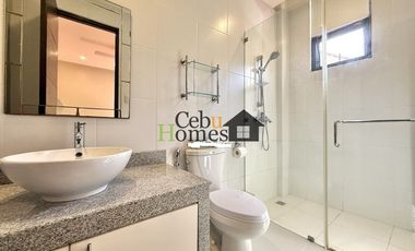 Cozy Three Bedrooms Townhouse in Summerfield Near Country Mall