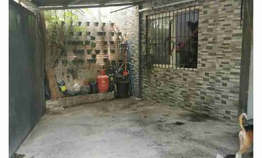 SINGLE ATTACHED HOUSE WITH 2 BEDROOMS AND GATED NOT IN THE SUBDIVISION.