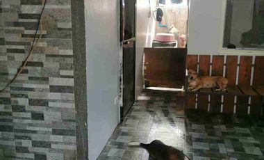 SINGLE ATTACHED HOUSE WITH 2 BEDROOMS AND GATED NOT IN THE SUBDIVISION.