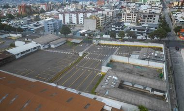 ARRIENDO LOTE CON CONSTRUCCIONES EN LA SEIS DE DICIEMBRE Y FRESNOS AL NORTE DE QUITO CERCA AL SANTA MARIA SOLCA CUARTEL RUMIÑAHUI