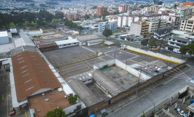 ARRIENDO LOTE CON CONSTRUCCIONES EN LA SEIS DE DICIEMBRE Y FRESNOS AL NORTE DE QUITO CERCA AL SANTA MARIA SOLCA CUARTEL RUMIÑAHUI