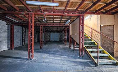 ARRIENDO LOTE CON CONSTRUCCIONES EN LA SEIS DE DICIEMBRE Y FRESNOS AL NORTE DE QUITO CERCA AL SANTA MARIA SOLCA CUARTEL RUMIÑAHUI