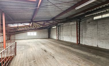 ARRIENDO LOTE CON CONSTRUCCIONES EN LA SEIS DE DICIEMBRE Y FRESNOS AL NORTE DE QUITO CERCA AL SANTA MARIA SOLCA CUARTEL RUMIÑAHUI