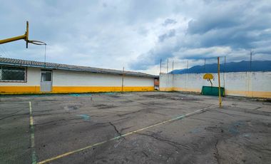 ARRIENDO LOTE CON CONSTRUCCIONES EN LA SEIS DE DICIEMBRE Y FRESNOS AL NORTE DE QUITO CERCA AL SANTA MARIA SOLCA CUARTEL RUMIÑAHUI