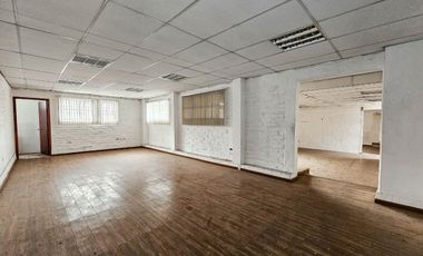 ARRIENDO LOTE CON CONSTRUCCIONES EN LA SEIS DE DICIEMBRE Y FRESNOS AL NORTE DE QUITO CERCA AL SANTA MARIA SOLCA CUARTEL RUMIÑAHUI