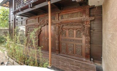 Dijual Villa 2 lantai View Pelabuhan Benoa dan Garuda Wisnu Kencana