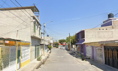 CC CASA EN Cancer 89, Lote 9 Manzana 306 San Pablo de las Salinas Cuautitlán Izcalli Edo. de México