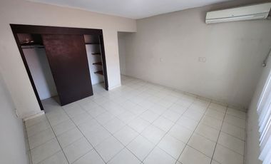 CASA EN VENTAA UNOS METROS DE MALECON EN PALOS PRIETOS MAZATLAN SINALOA