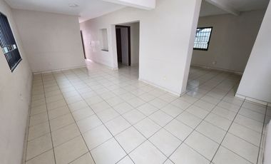 CASA EN VENTAA UNOS METROS DE MALECON EN PALOS PRIETOS MAZATLAN SINALOA