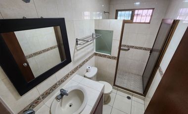 CASA EN VENTAA UNOS METROS DE MALECON EN PALOS PRIETOS MAZATLAN SINALOA