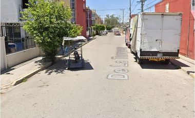 CVB (EMB) CASA EN VENTA DE CONTADO EN JOYAS DE CUAUTITLAN EDO MEX