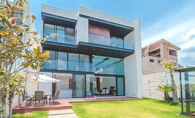 CASA EN VENTA AMUEBLADA EN HARAS DEL BOSQUE.