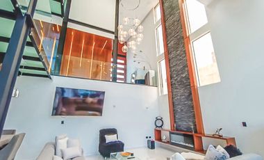 CASA EN VENTA AMUEBLADA EN HARAS DEL BOSQUE.