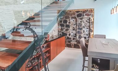 CASA EN VENTA AMUEBLADA EN HARAS DEL BOSQUE.