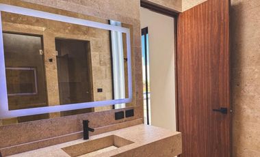 Excelente casa en venta en San Angel V