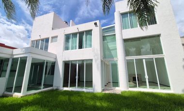 CASA EN RENTA EN LA CONCEPCIÓN ZAVALETA