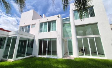 CASA EN RENTA EN LA CONCEPCIÓN ZAVALETA