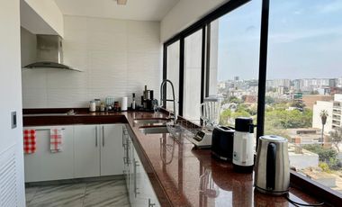 Vendo Hermoso Departamento 200 m2 Piso 12 en SAN ISIDRO