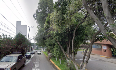 ¡¡EXCELENTE CASA EN UNA DE LAS MEJORES ZONAS DE TLALNEPANTLA!!!