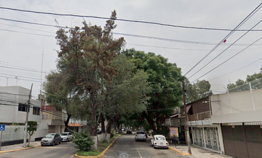 ¡¡EXCELENTE CASA EN UNA DE LAS MEJORES ZONAS DE TLALNEPANTLA!!!