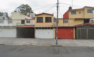 CASA EN CALZ. DE LAS BOMBAS, CULHUACAN, COYOACAN,CIUDAD DE MÉXICO. ¡¡NO CREDITOS!!