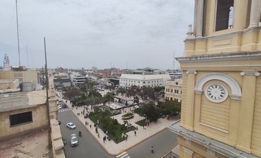DEPARTAMENTO DUPLEX DE LUJO EN PLENO CENTRO DE CHICLAYO