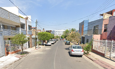 Casa en Venta Jardines de Santa Isabel Guadalajara Adjudicada