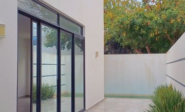 Casa en Renta en Cancún doble  Terreno en Residencial Arbolada