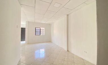 Casa en venta Las Orquídeas ingresando por la entrada al Jardín Botánico