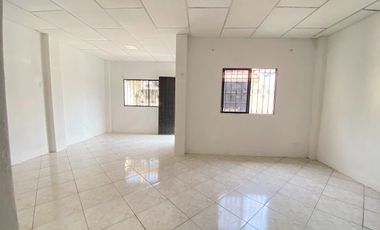 Casa en venta Las Orquídeas ingresando por la entrada al Jardín Botánico