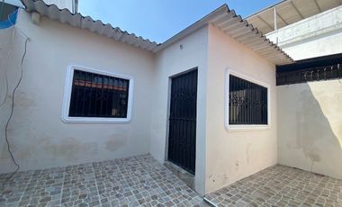 Casa en venta Las Orquídeas ingresando por la entrada al Jardín Botánico