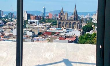 RENTA PENTHOUSE REMODELADO IDEAL PARA OFICINAS O HABITACIONAL GUADALAJARA CENTRO