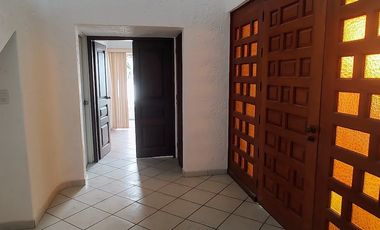 CUERNAVACA CHAPULTEPEC CASA EN RENTA EN PRIVADA CON VIGILANCIA