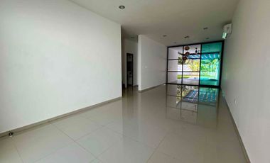 Casa en venta en Temozón Norte – 4 recamaras, gran terreno.