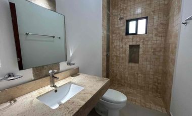 Casa en venta en Temozón Norte – 4 recamaras, gran terreno.