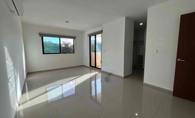 Casa en venta en Temozón Norte – 4 recamaras, gran terreno.