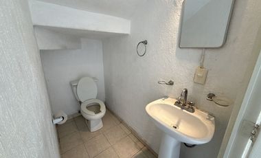 Casa en coto en RENTA en Los Olivos, Tlaquepaque.