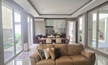 Disewakan Rumah Citraland Utama Hadap Selatan