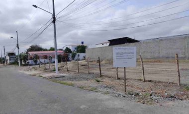 De oportunidad En Venta Terreno Frente a Entrada A Punta Blanca Santa Elena
