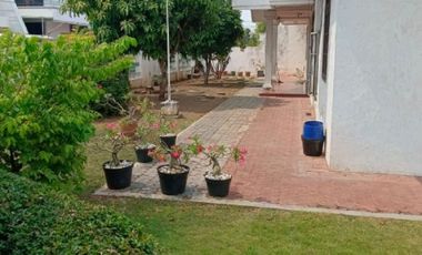 Dijual Rumah di Jalan Utama Perumahan Satelit Indah  Surabaya Barat