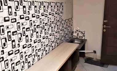 Rumah Luas Bisa Kantor  Parkir 5 Mobil Jagakarsa