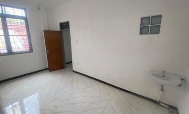 DISEWAKAN RUMAH BARU DI JALAN AKSAN SURYANI  BANDUNG