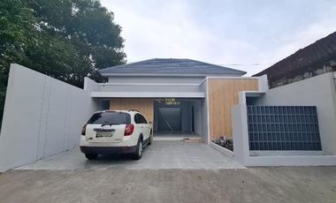 Rumah Cantik Spesial Siap Huni di Ngemplak Sleman