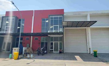 Di Jual  Gudang  gandeng 2,  siap pakai  di BizPark3,   Bekasi Barat.