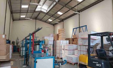 Di Jual  Gudang  gandeng 2,  siap pakai  di BizPark3,   Bekasi Barat.