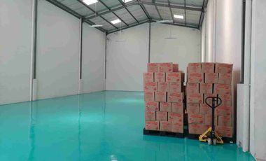 Di Jual  Gudang  gandeng 2,  siap pakai  di BizPark3,   Bekasi Barat.